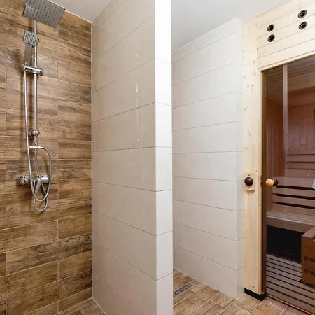 בית נופש Zasypane Premium House & Sauna In By Renters Prestige זקופאנה